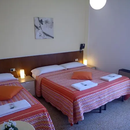 Hotel Rosa Carenno