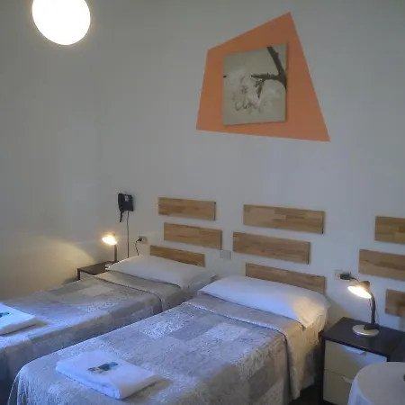 Hotel Rosa Hotel 2*